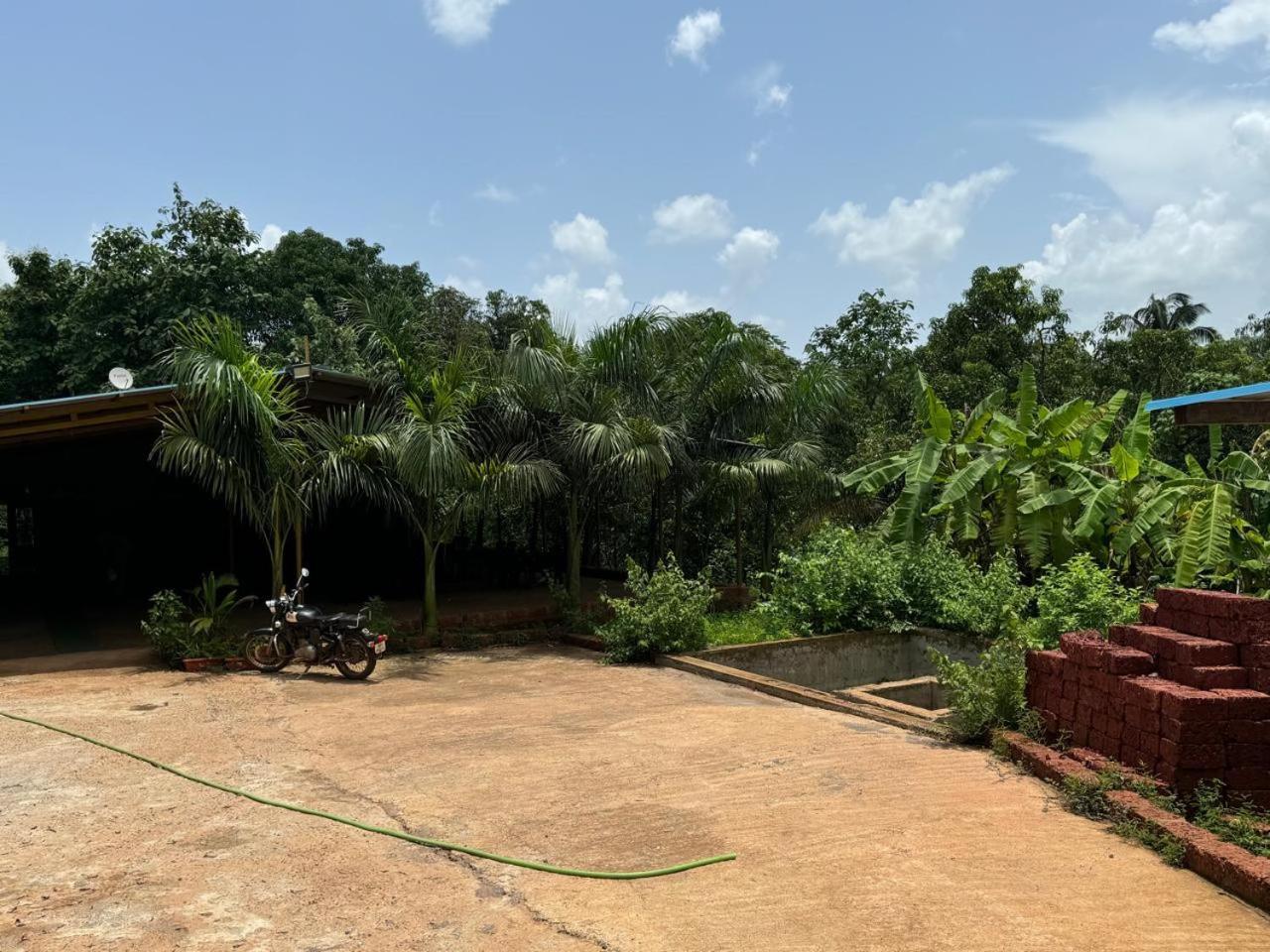 Hotel Shalini Palace Ratnāgiri Exteriér fotografie