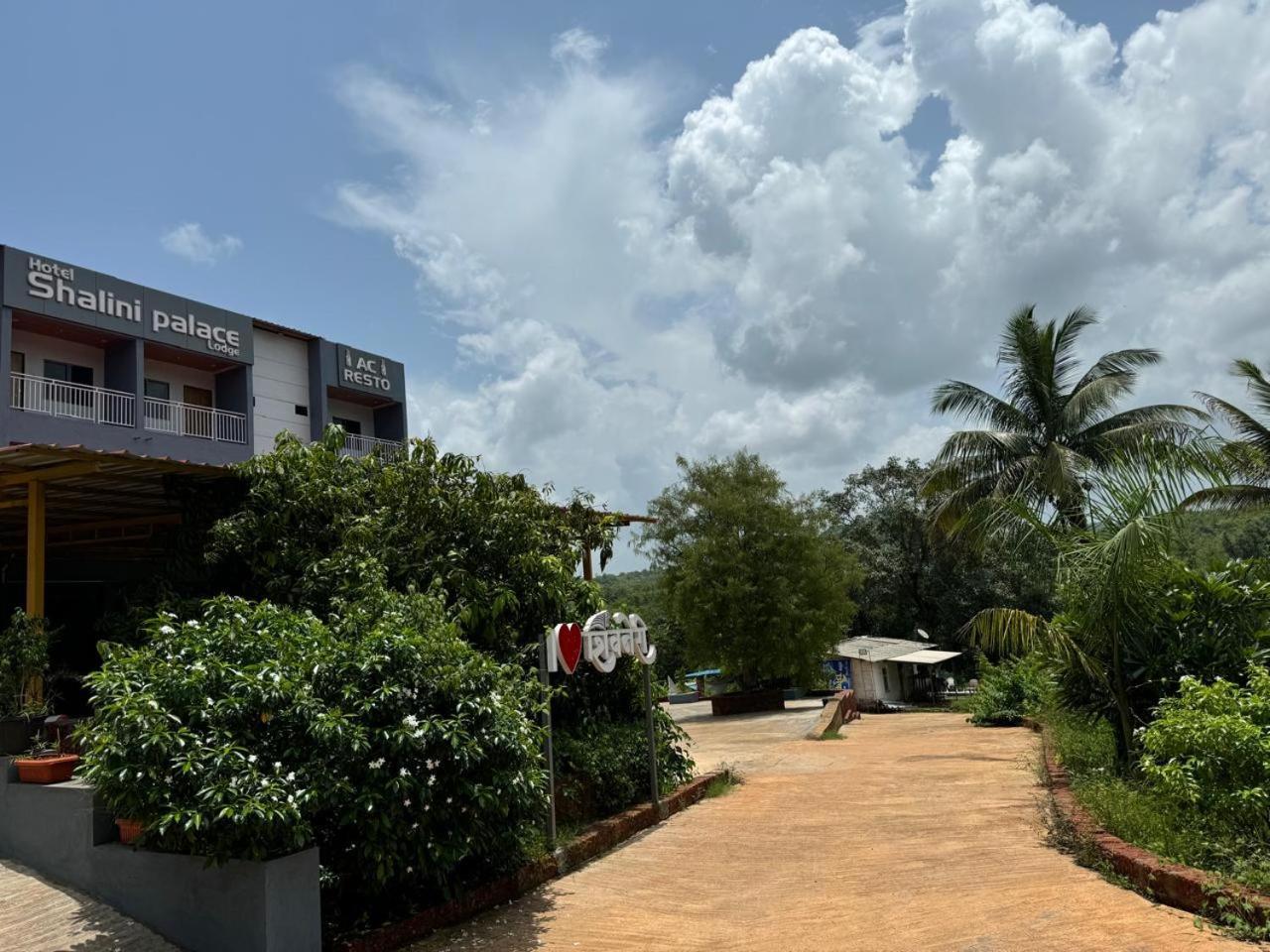 Hotel Shalini Palace Ratnāgiri Exteriér fotografie